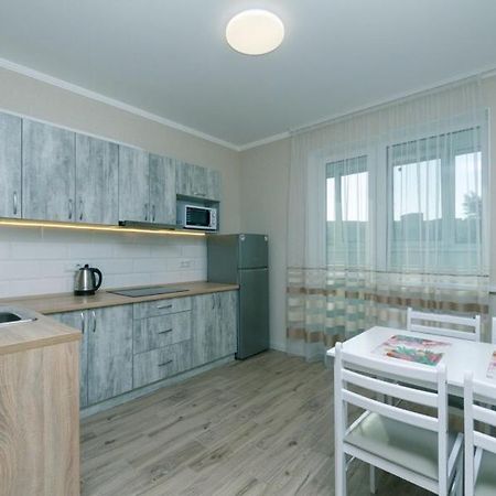 Apartamento Драгоманова 38А 2Й Поверх Kiev Exterior foto
