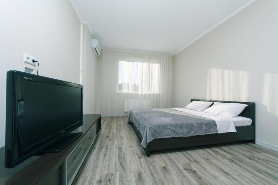 Apartamento Драгоманова 38А 2Й Поверх Kiev Exterior foto