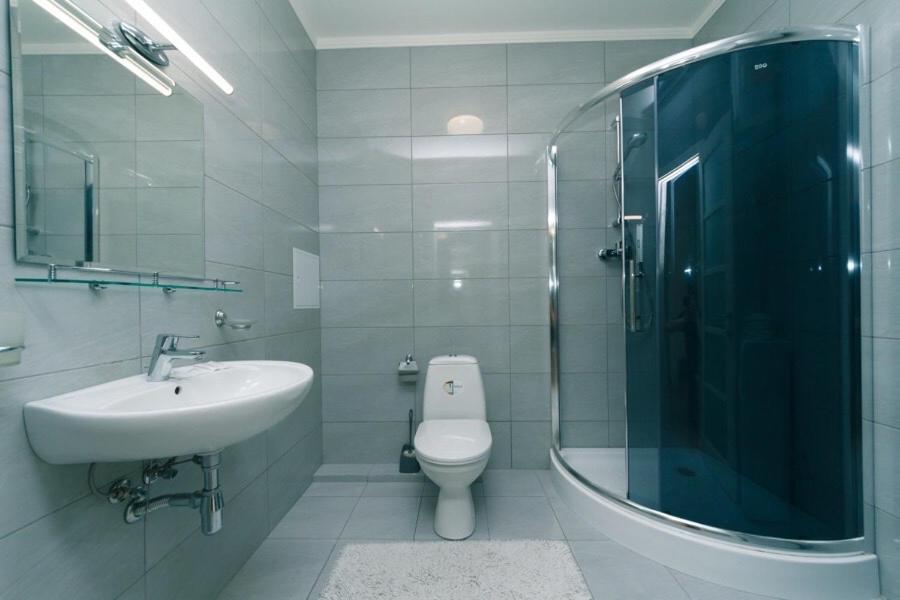 Apartamento Драгоманова 38А 2Й Поверх Kiev Exterior foto